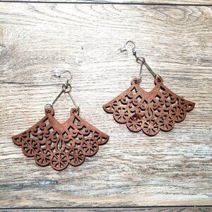 Women Wooden Laser Cut Filigree Fan Dangle Earrings Hook Backs Costume Boho Gift